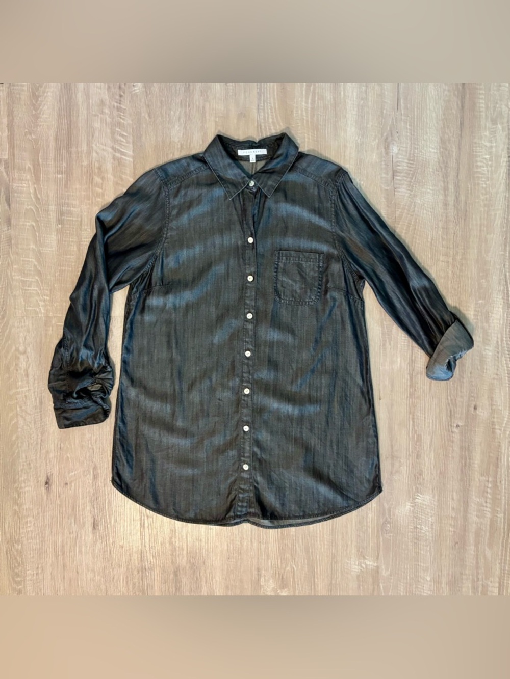 Foxcroft Women’s Size 8 Black Chambray Tunic Shirt Tencel Lyocell Button Down